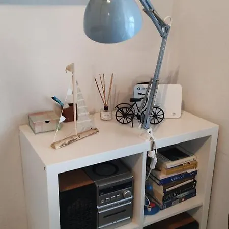 Alisaxni Seaside Apartmán